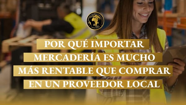 Mujer con chaleco de seguridad revisa una tablet en un depósito logístico, representando el proceso de importar mercadería para optimizar costos empresariales.